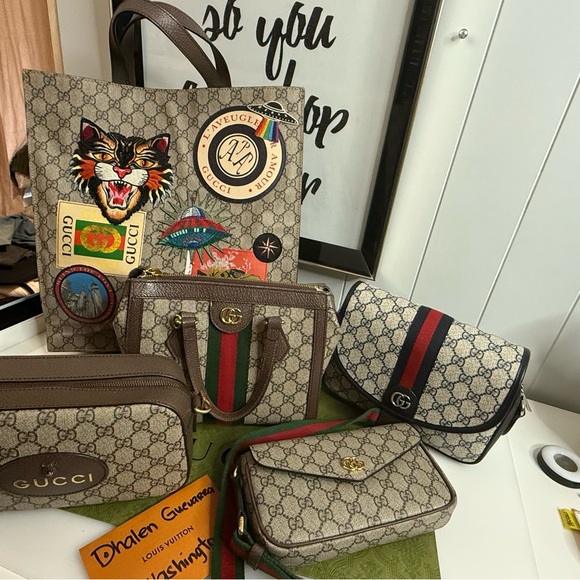 Gucci Handbags - Gucci Beige and Brown Tote and Crossbody Set